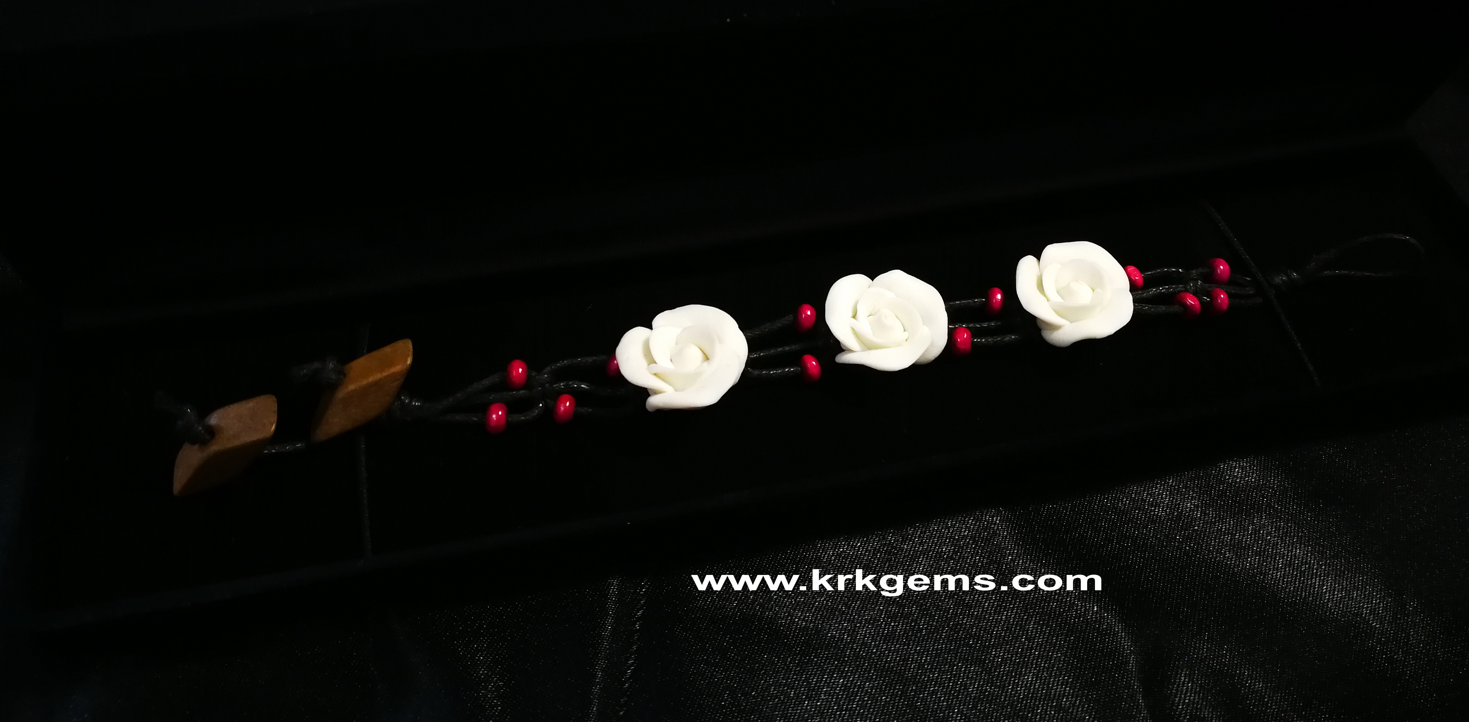 PURE WHITE ROSE HANDMADE CLAY NECKLACE BRACELET EARRING RING SET