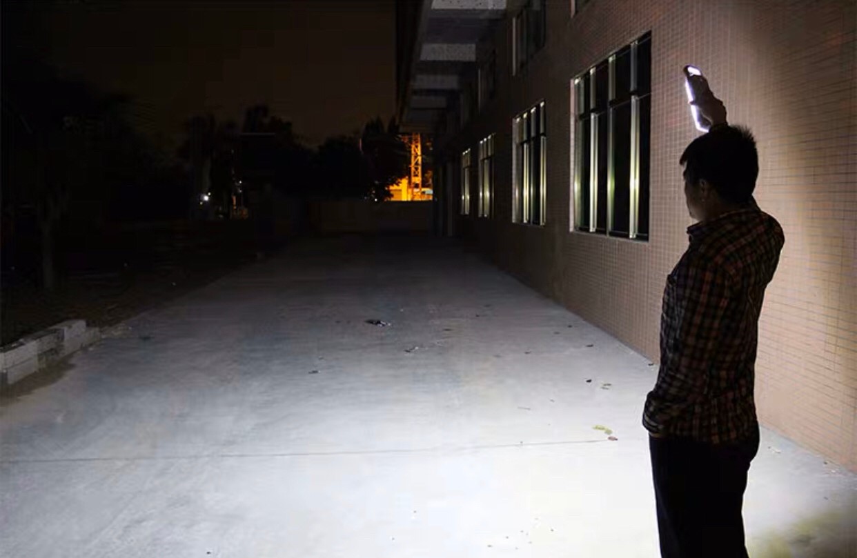 LED wallmount emer square 2w Daylight ไฟฉุกเฉินแอลอีดีขนาด 2 วัตต์