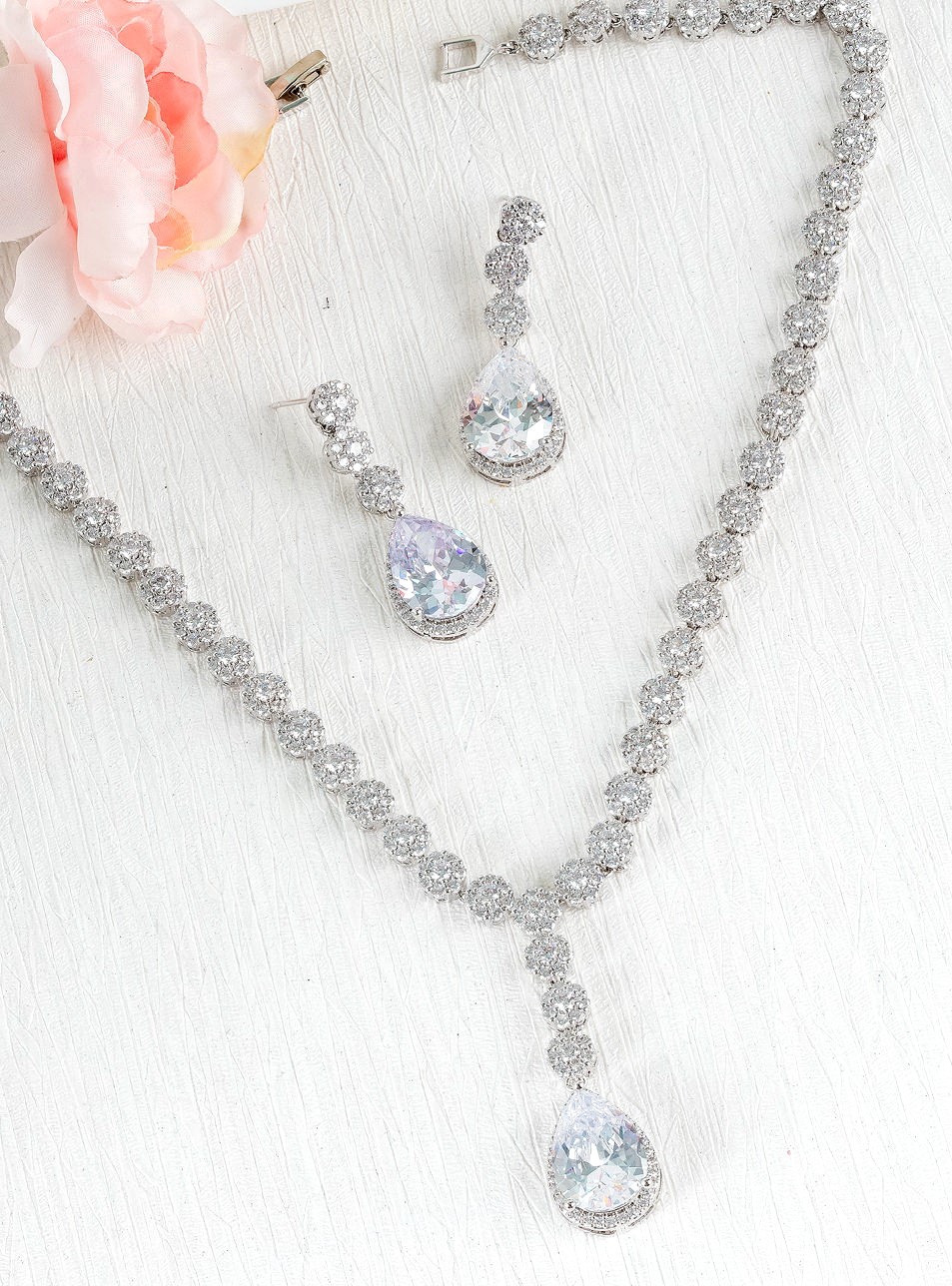 DIAMOND 18K WHITE GOLD NECKLACE EARRING สร้อยคอ ต่างหู เพชร ทอง 18K Pre-order