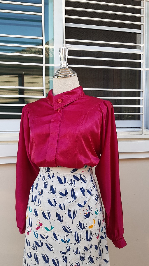 เสื้อวินเทจมือสองสีชมพูฉ่ำว้าว