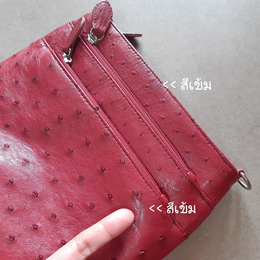 กระเป๋าสะพายข้างหนังนกกระจอกเทศสีแดง