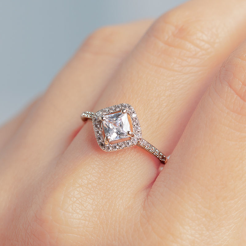 DIAMOND 18K WHITE GOLD RING แหวน เพชร ทอง 18K Pre-order