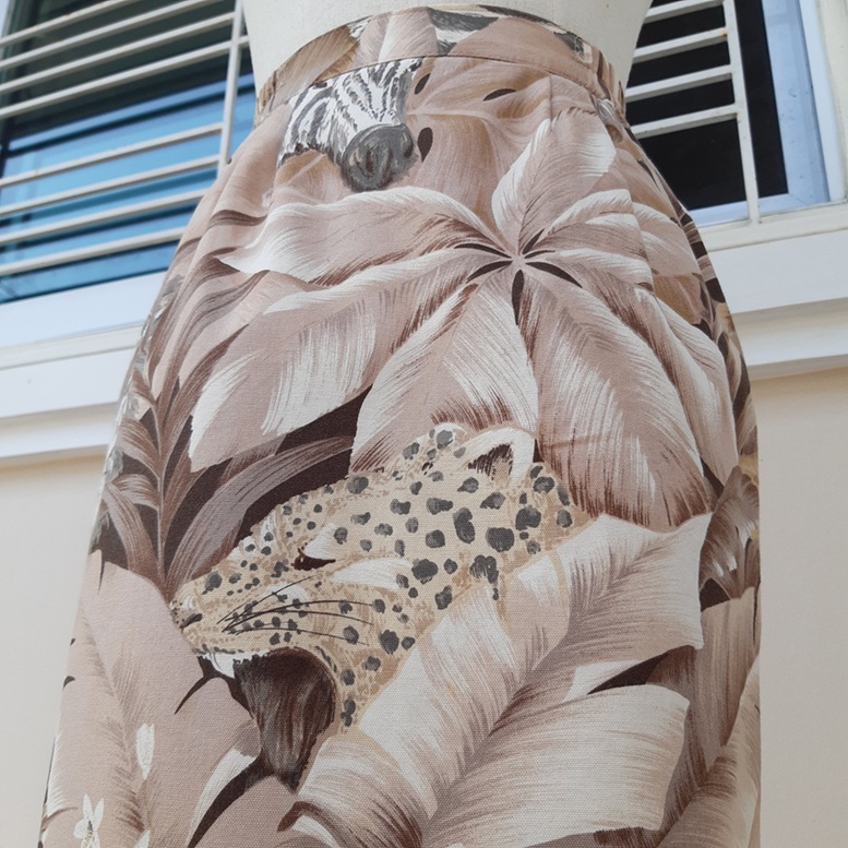 กระโปรงทรงเอลายเสือ งานวินเทจมือสอง