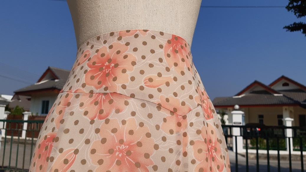 กระโปรงชีฟองลายดอกไม้สีส้ม