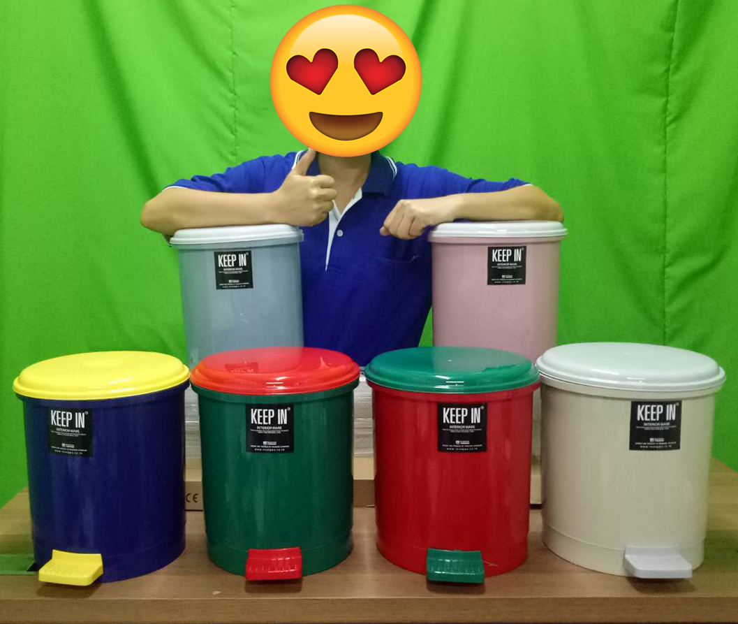 ถังขยะเท้าเหยียบ ทรงกลม 5.5 ลิตร