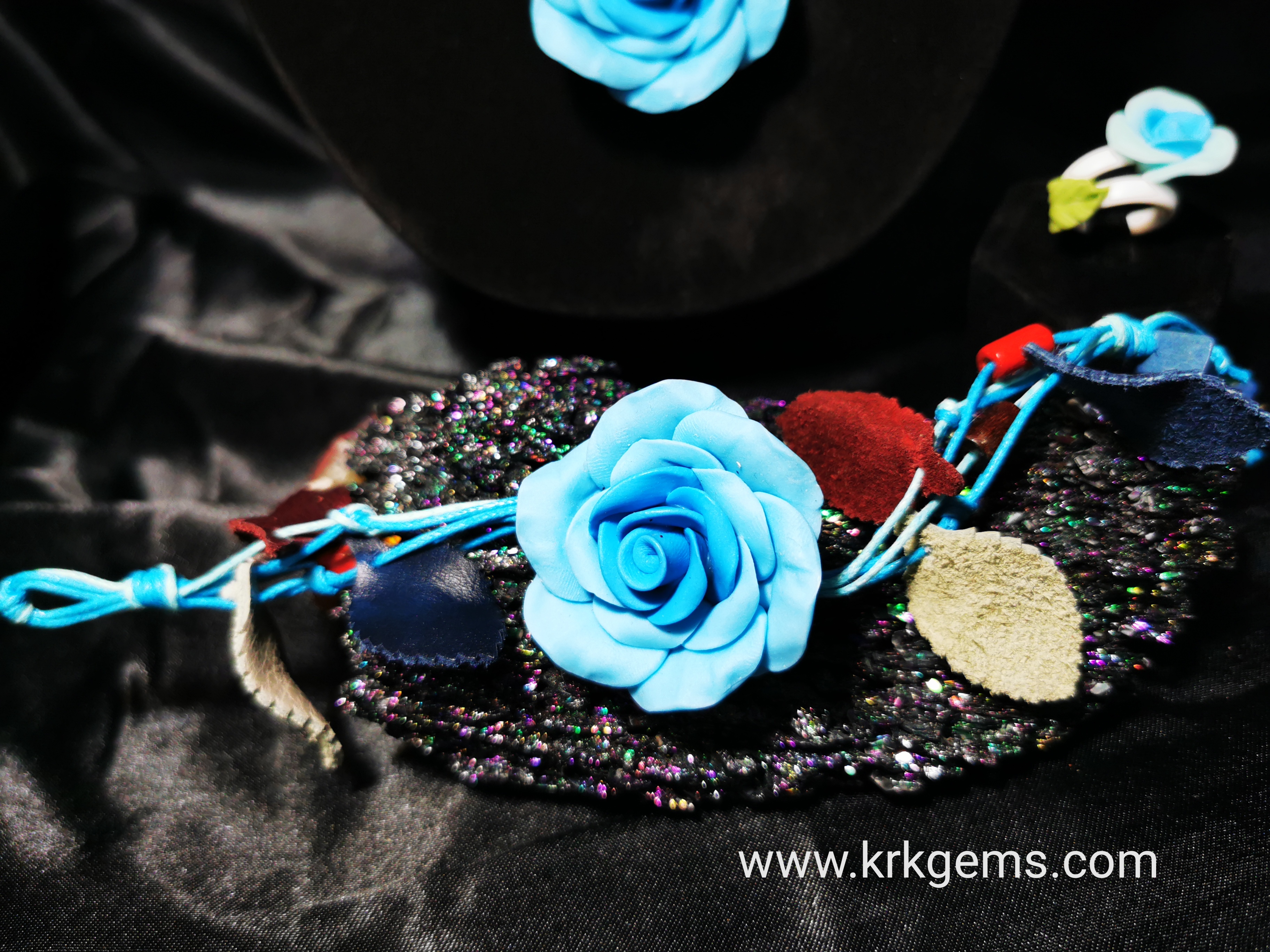 PASTEL BLUE 1ROSE HANDMADE CLAY BRACELET