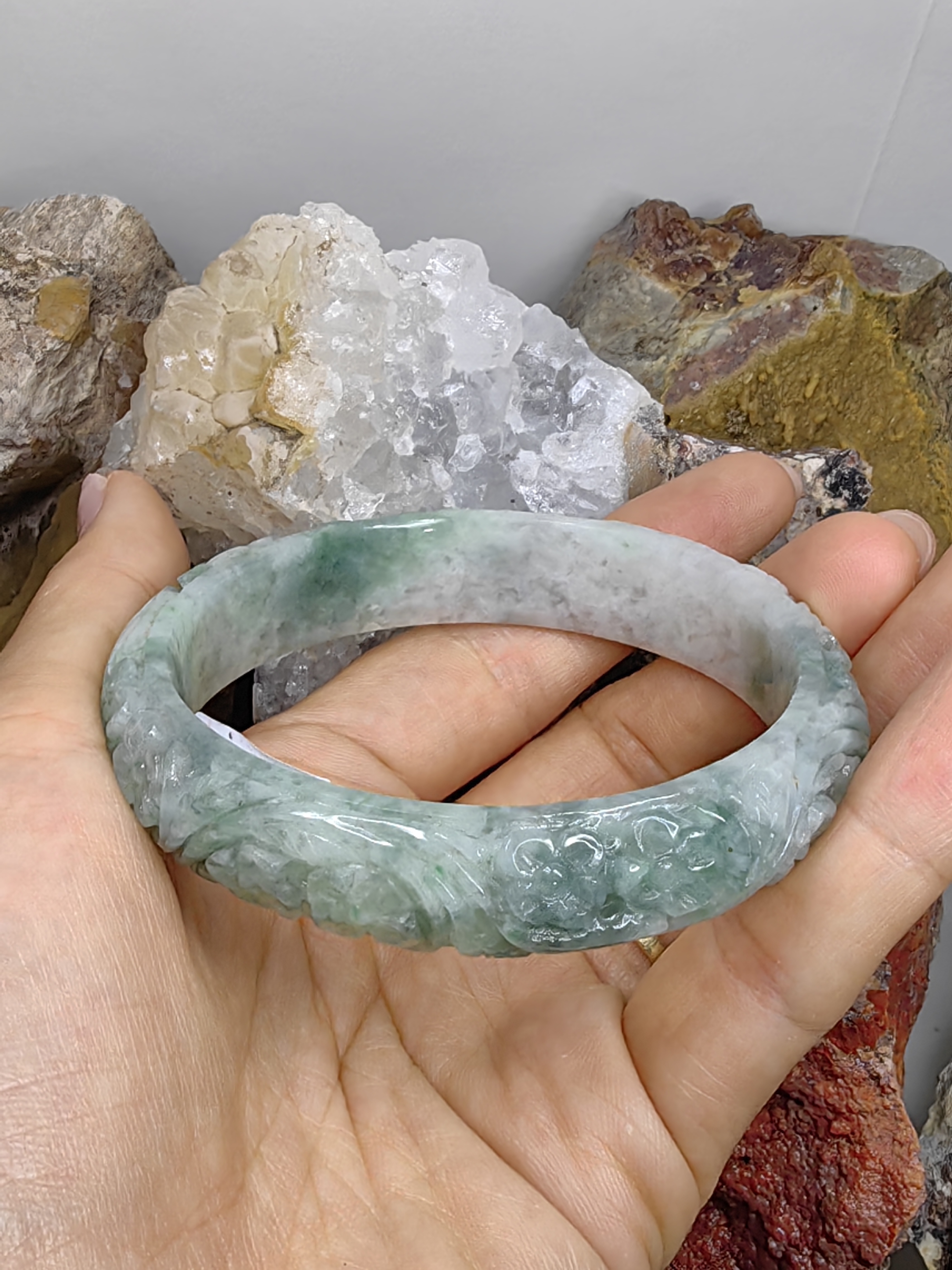 Carved Burmese Jadeite Bangle Size 60