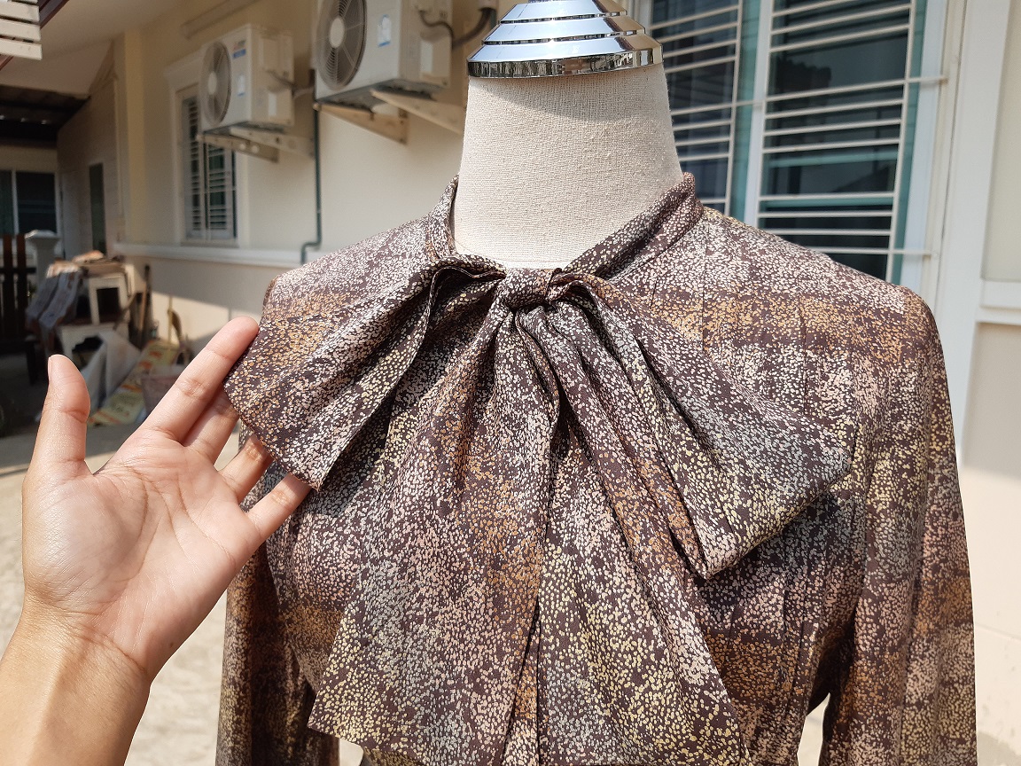 เดรสวินเทจสีชมพูมือสอง