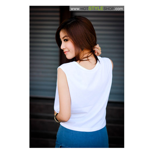 เสื้อครอปแขนกุด เสื้อแขนกุดเอวลอย