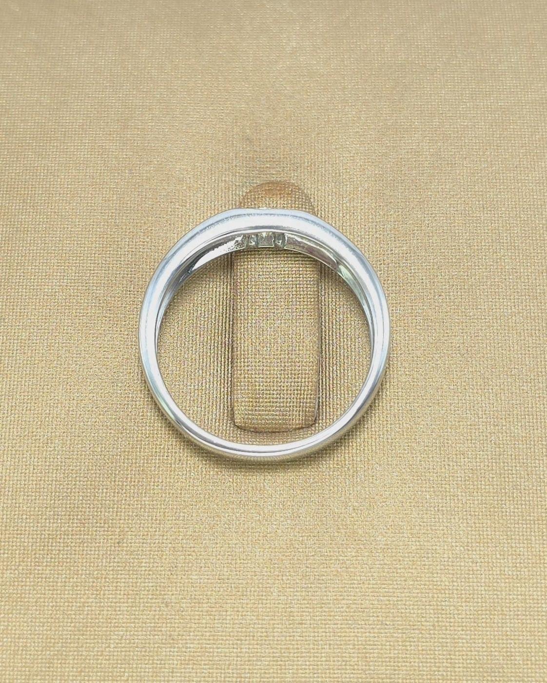 🚫ปิดการขาย(SoIdOut)🚫แหวนทองคำขาว 18K Jubilee เพชรเกสร 17 ตัง 1 เม็ด น้ำ 96(H) ความสะอาด vvs ไซส์ 51 น้ำหนัก 3.19 กรัม ราคา 10,300.- (ออกShop38500)