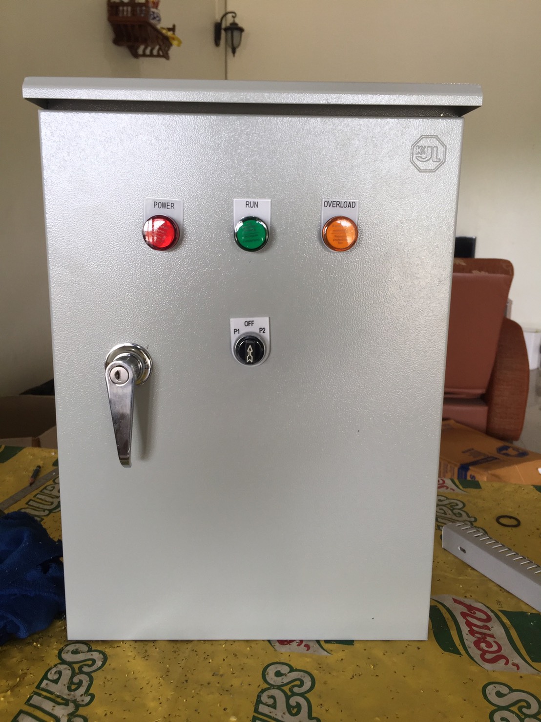 ตู้ควบคุมโซลินอยด์วาล์วไฟฟ้าเครื่องตั้งเวลา WEATHERMATIC โซน 8 +ปั๊มน้ำ 2 hp *เพิ่มเฟสโปเทคชั่นได้*