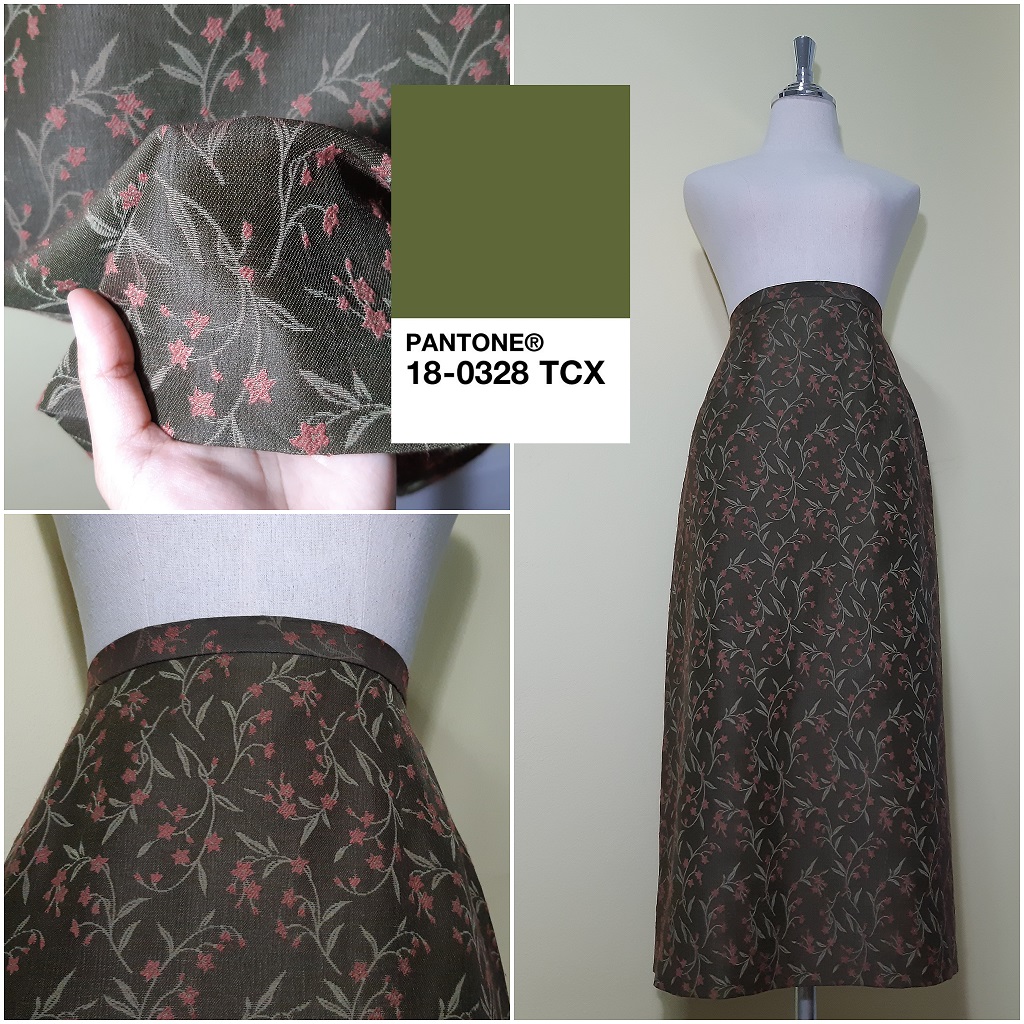 กระโปรงยาวลายดอก