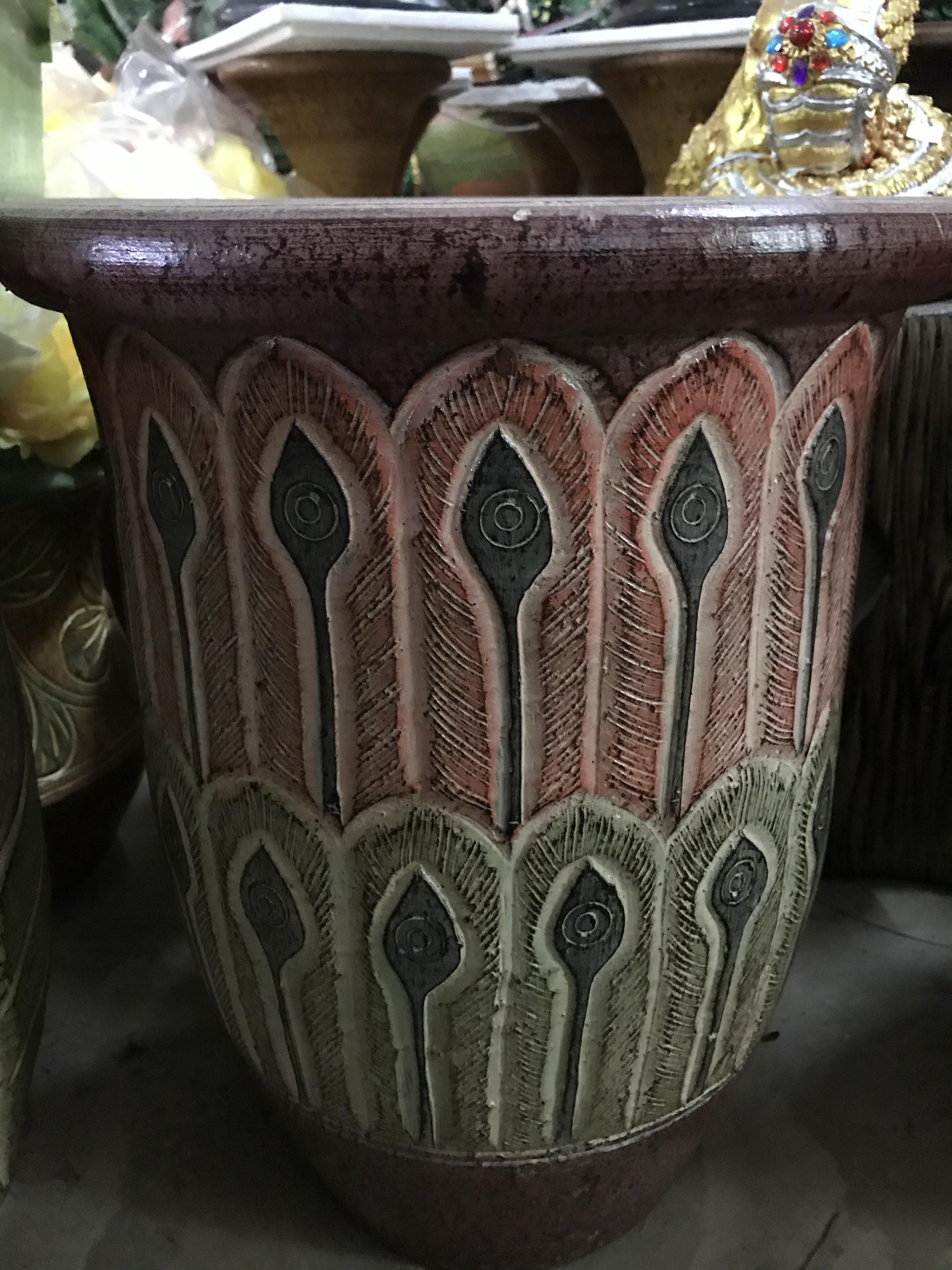 แจกันดินเผาทรงสูงปากขอบตั้ง