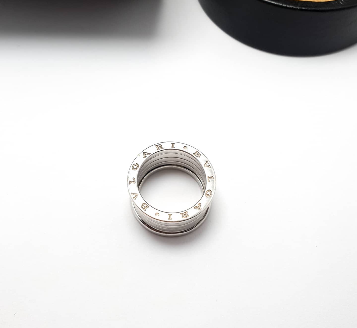 ❎✖️🚫ขายแล้ว(SoIdOut)🚫✖️❎Bvlgari B.Zero 5 bands 18k white gold เบอร์ 52 อุปกรณ์ กล่อง 2 ชั้น น้ำหนัก 12.4 กรัม