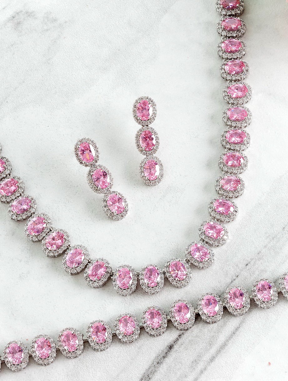 PINK SAPPHIRE DIAMOND 18K WHITE GOLD NECKLACE EARRING BRACELETS สร้อยคอ ต่างหู สร้อยข้อมือ แซฟไฟร์สีชมพู ล้อมเพชร ทอง 18K Pre-order