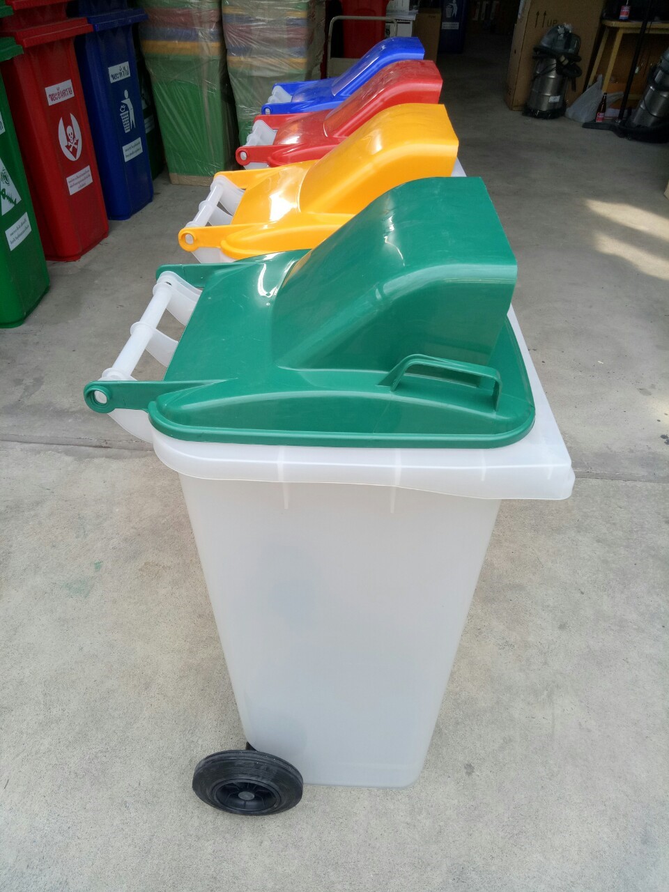 ถังขยะพลาสติกใส ฝาสี 1 ช่องทิ้ง พร้อมล้อเข็น 120 ลิตร