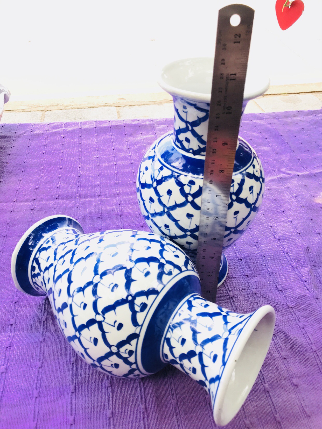 แจกันลายไทยคู่10"