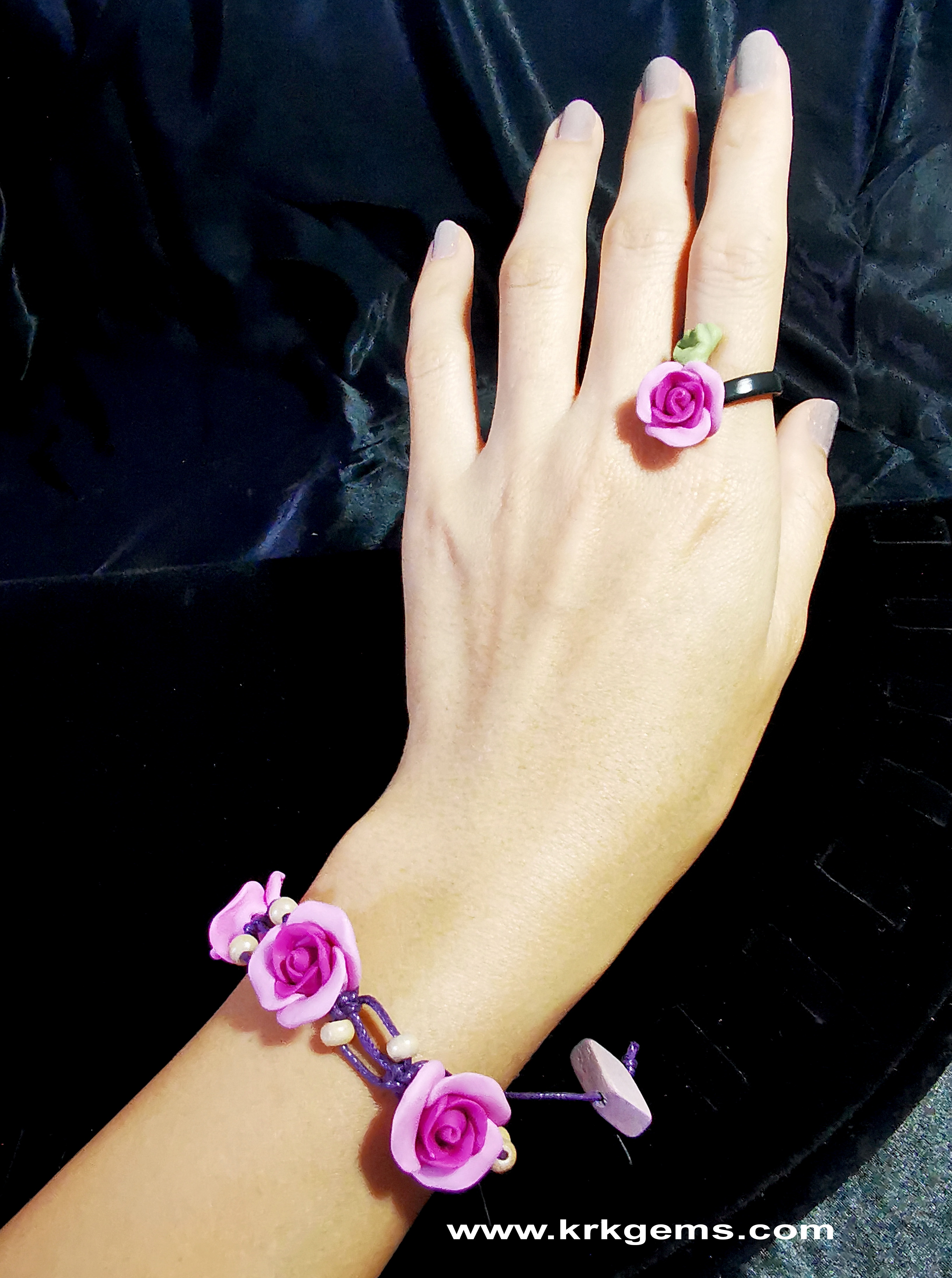 PURPLE 3ROSE HANDMADE CLAY BRACELET