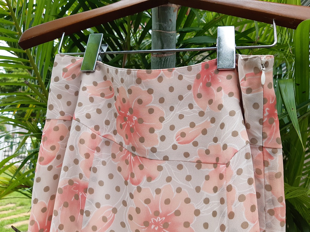 กระโปรงชีฟองลายดอกไม้สีส้ม