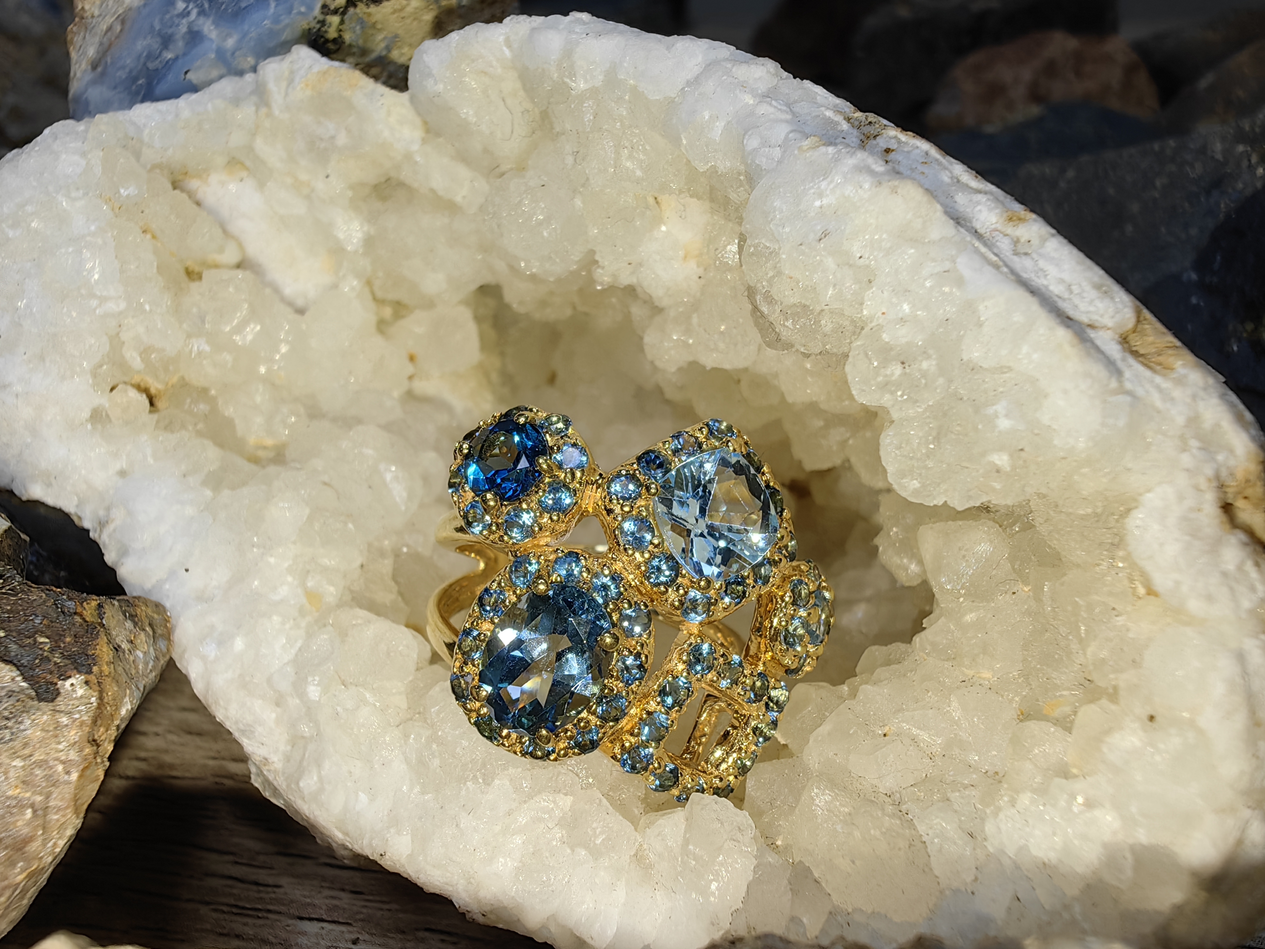 LONDON BLUE TOPAZ RING