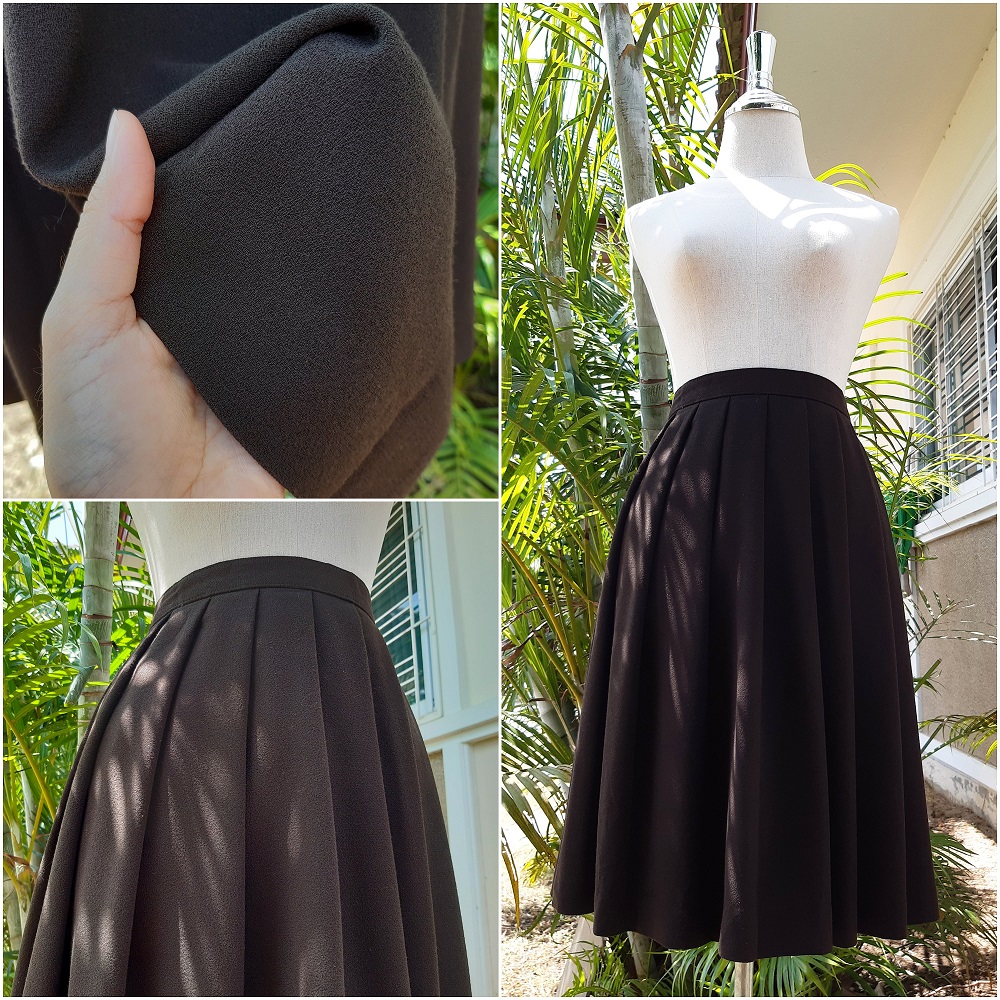 กระโปรงพลีทวินเทจสีน้ำตาลเข้ม