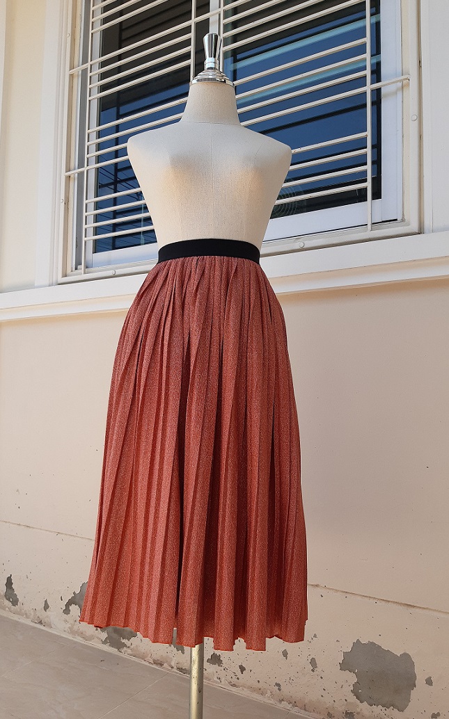 กระโปรงพลีทกลิตเตอร์สีส้มอิฐ