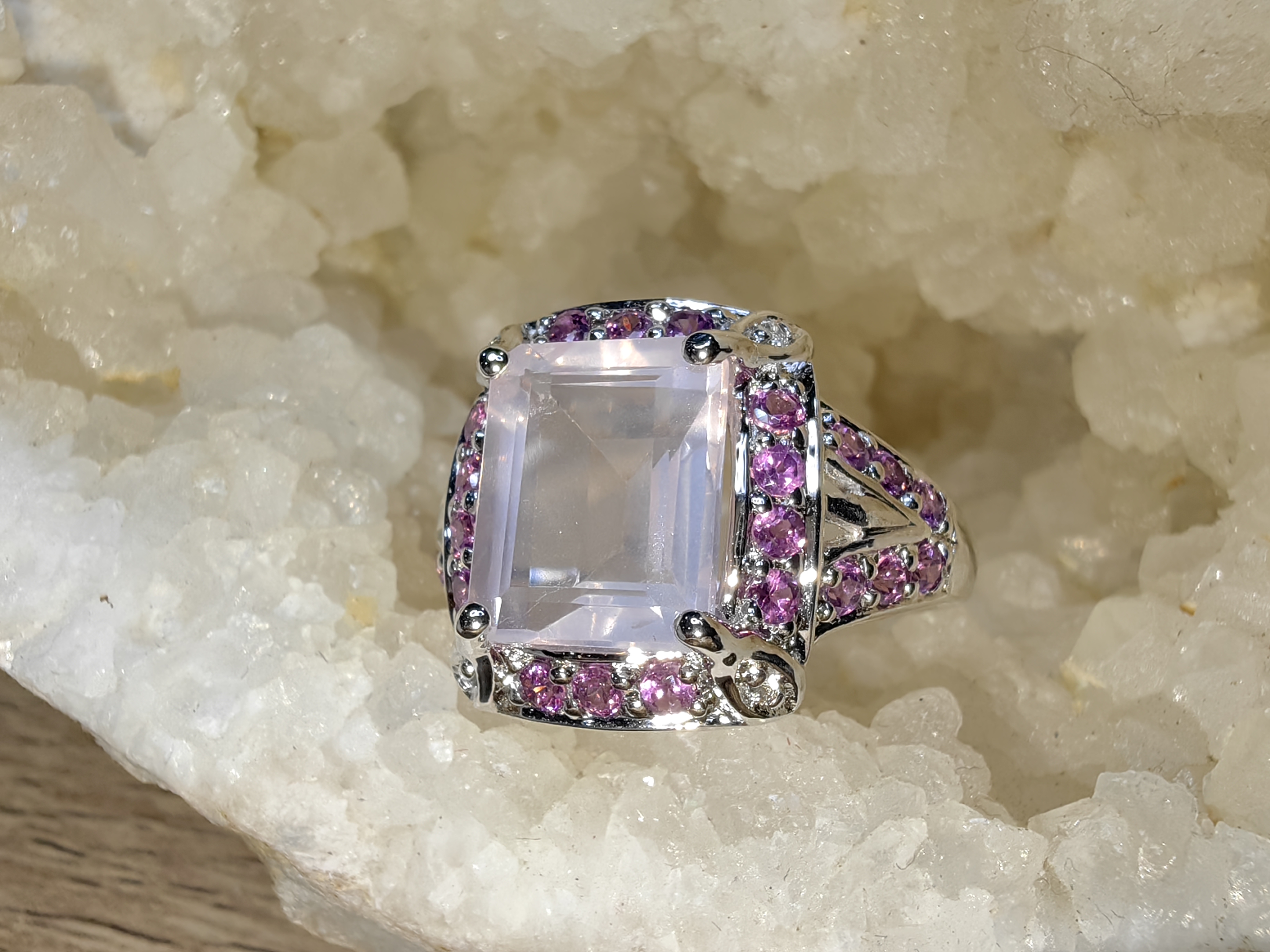 ROSE QUARTZ RHODOLITE RING