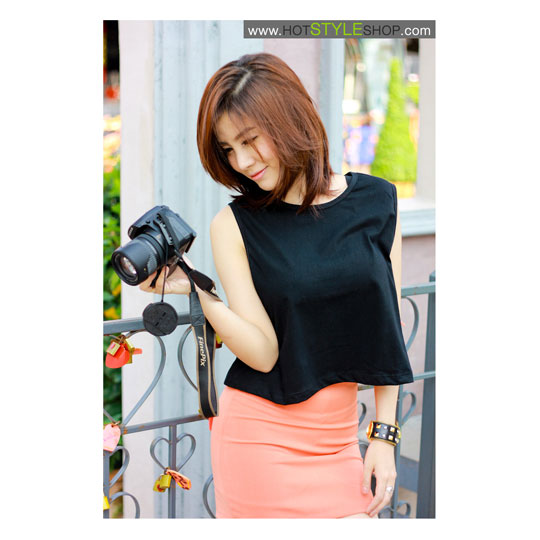 เสื้อครอปแขนกุด เสื้อแขนกุดเอวลอย