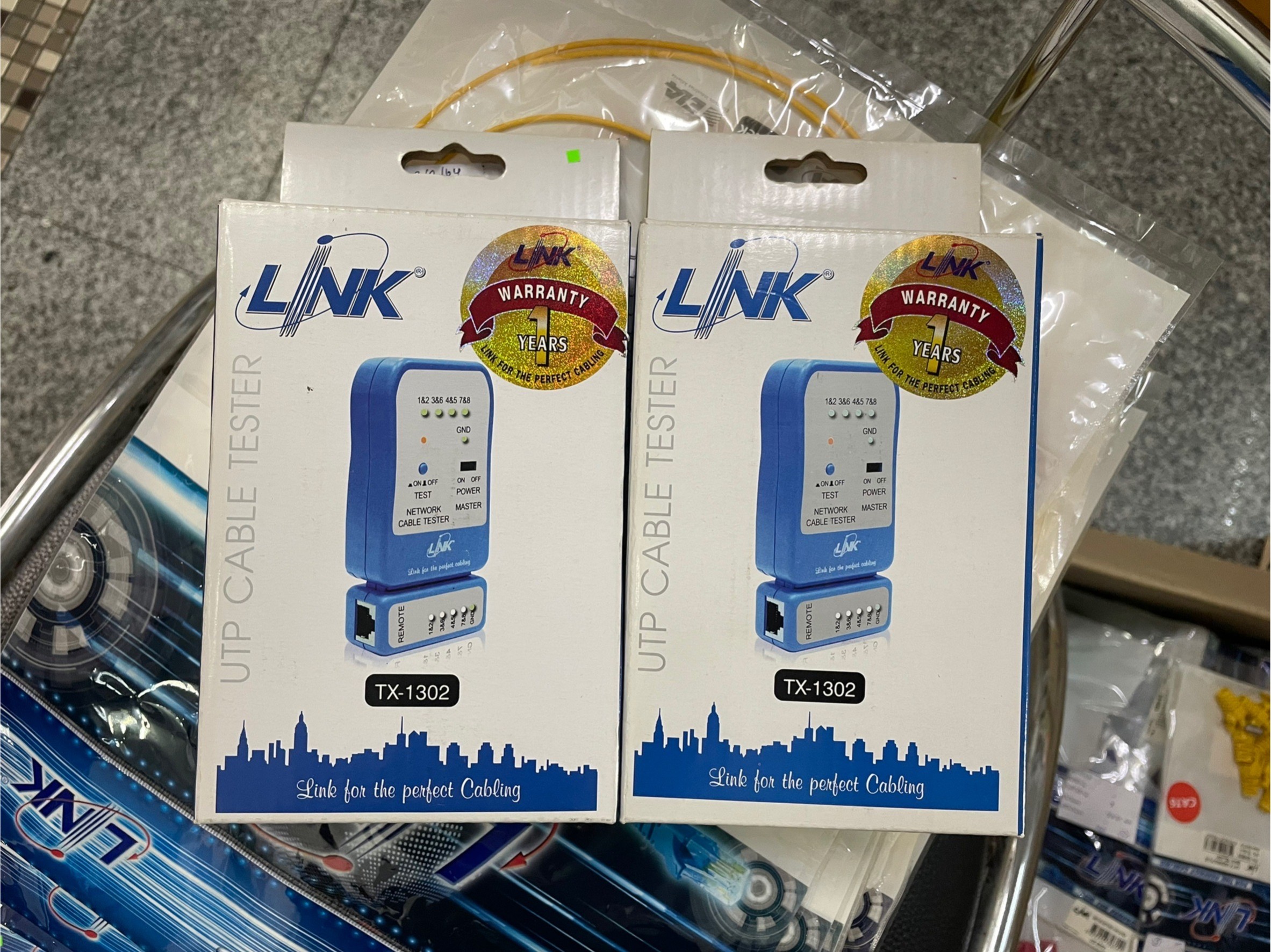 อุปกรณ์ทดสอบสัญญาณสาย Cable Tester ยี่ห้อ LINK รุ่น TX-1302