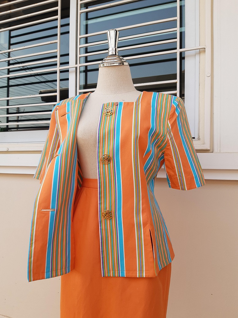 ชุดเซ็ตกระโปรงวินเทจลายทางสีส้ม-ฟ้า แบรนด์ Guy Laroche (Vintage outfits)