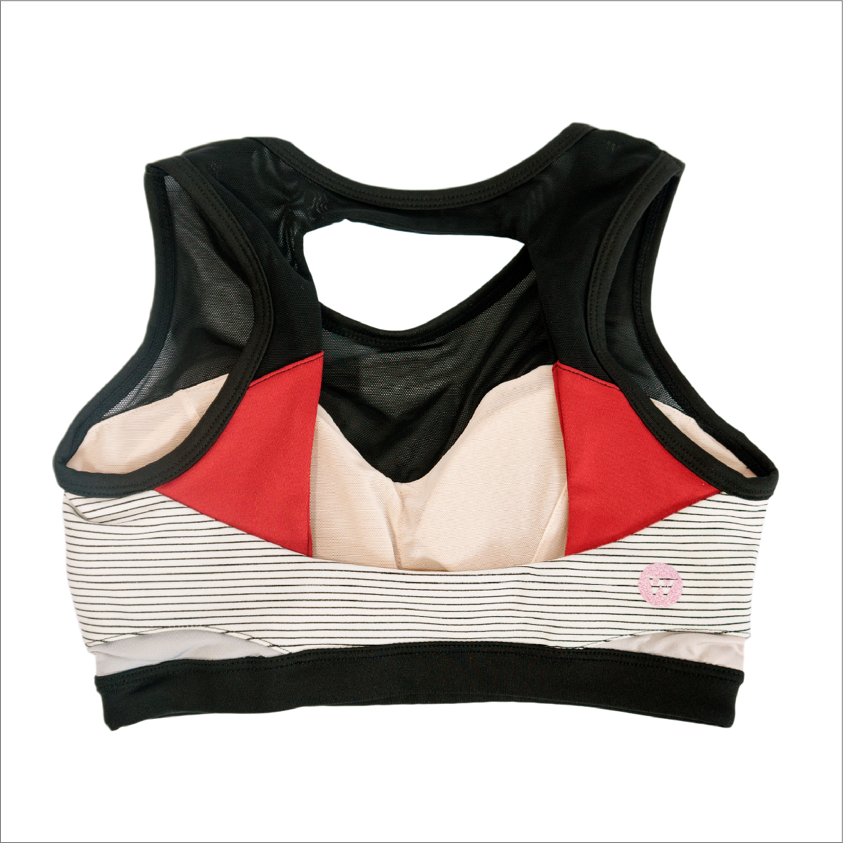 G 160069 เสื้อกีฬา (สปอร์ตบราครึ่งตัว) WAKE and WONDER ราคาเช่า 90 บาท ต่อ 1 วัน