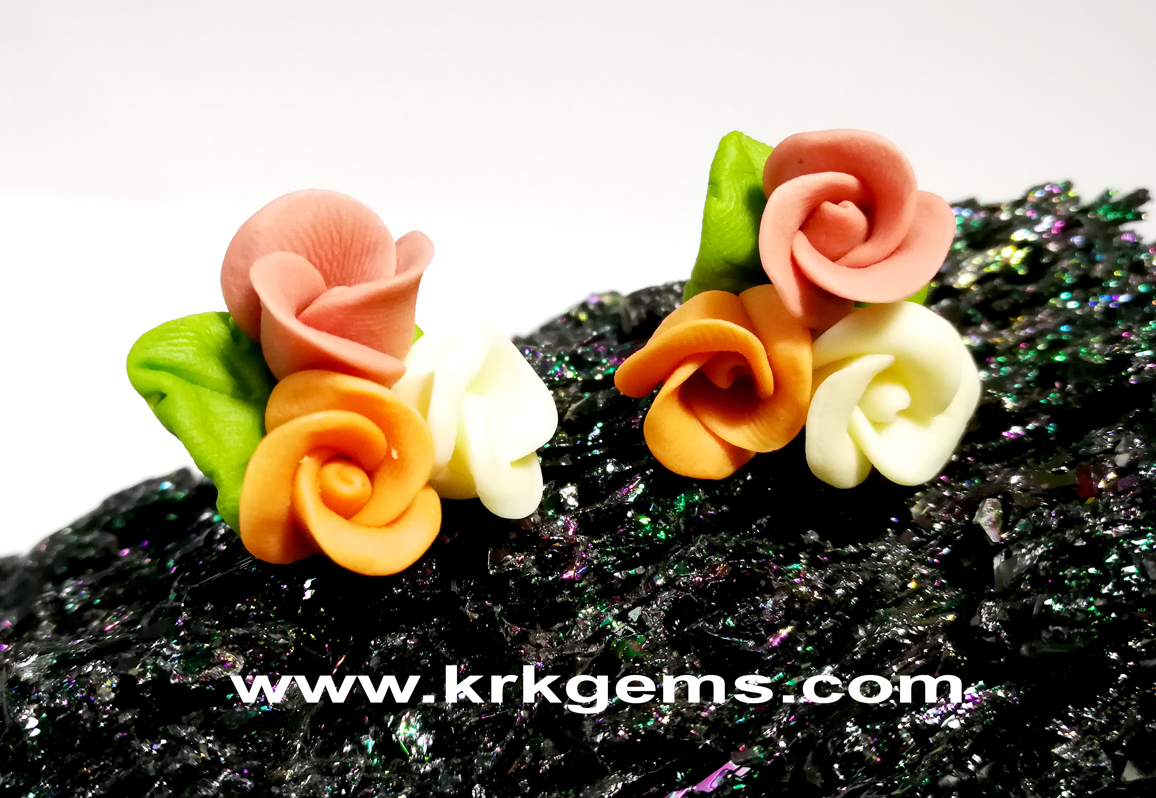 PASTEL PINK ORANGE WHITE 3ROSE HANDMADE CLAY EARRING