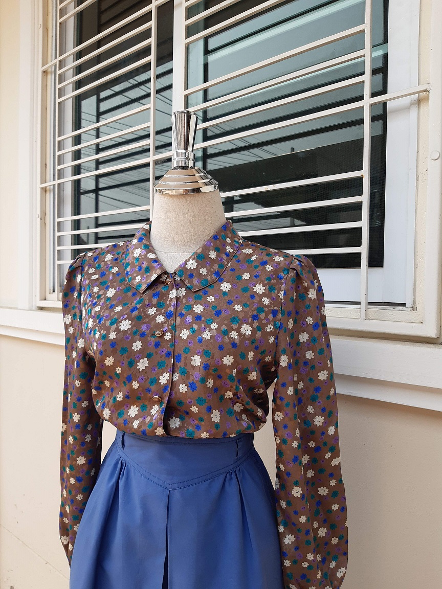 กระโปรงวินเทจจีบหน้าสีฟ้า