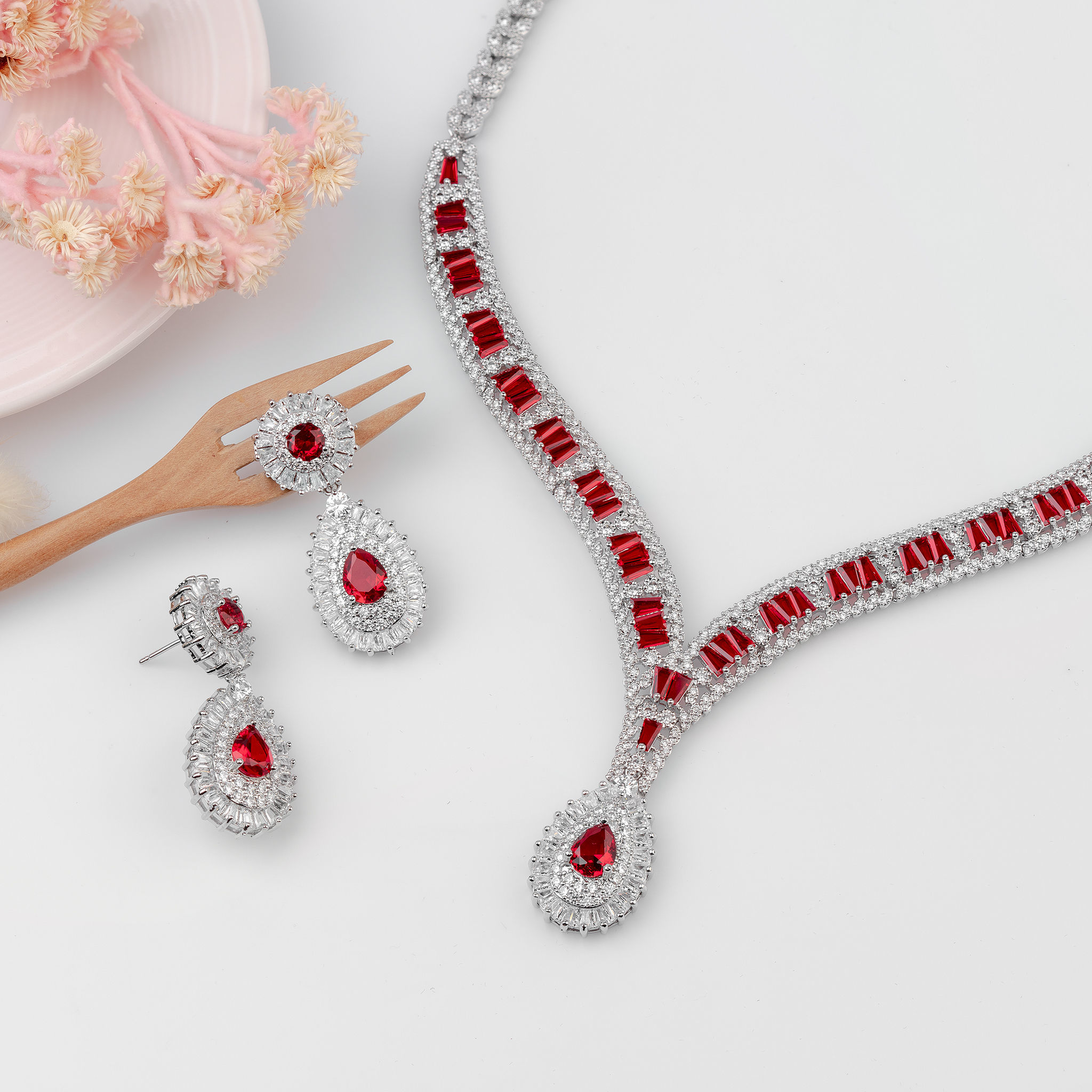 RUBY DIAMOND 18K WHITE GOLD NECKLACE EARRING สร้อยคอ ต่างหู ทับทิม ล้อมเพชร ทอง 18K Pre-order