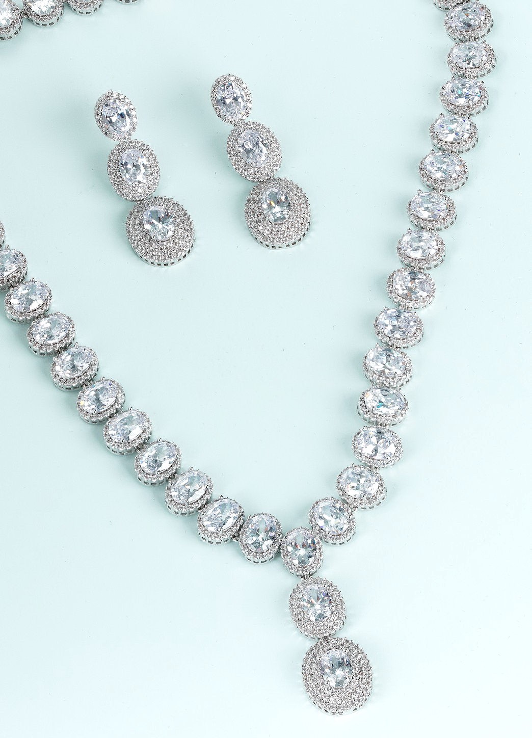 DIAMOND 18K WHITE GOLD NECKLACE EARRING สร้อยคอ ต่างหู เพชร ทอง 18K Pre-order