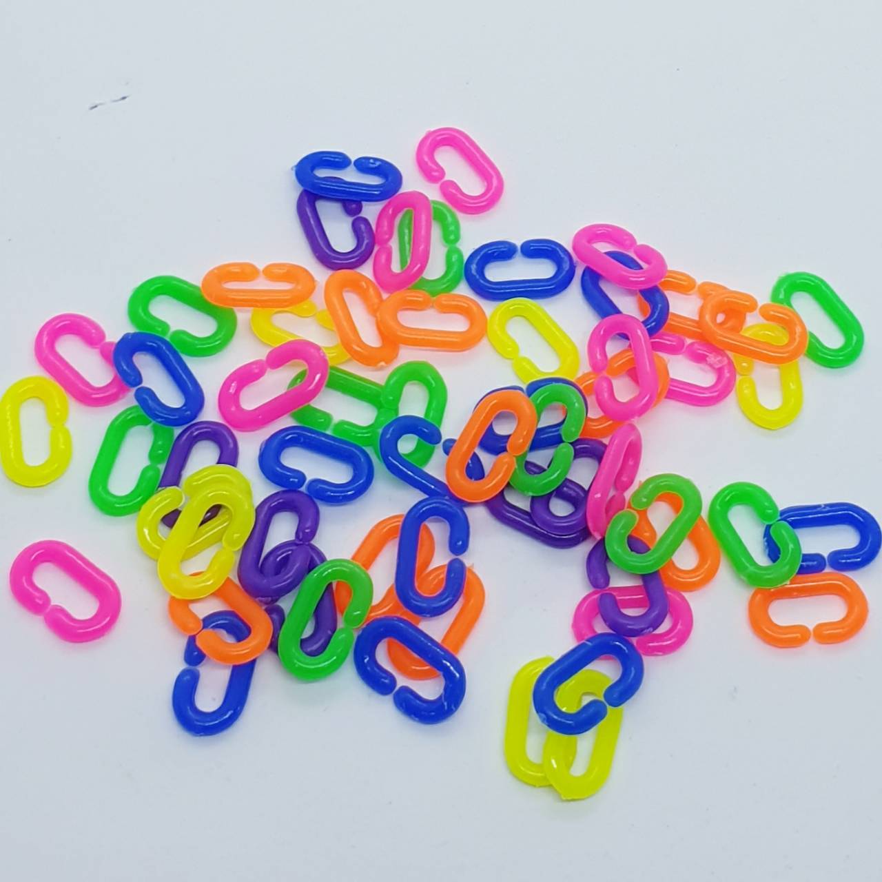 โซ่ C เล็กสีสดคละสี