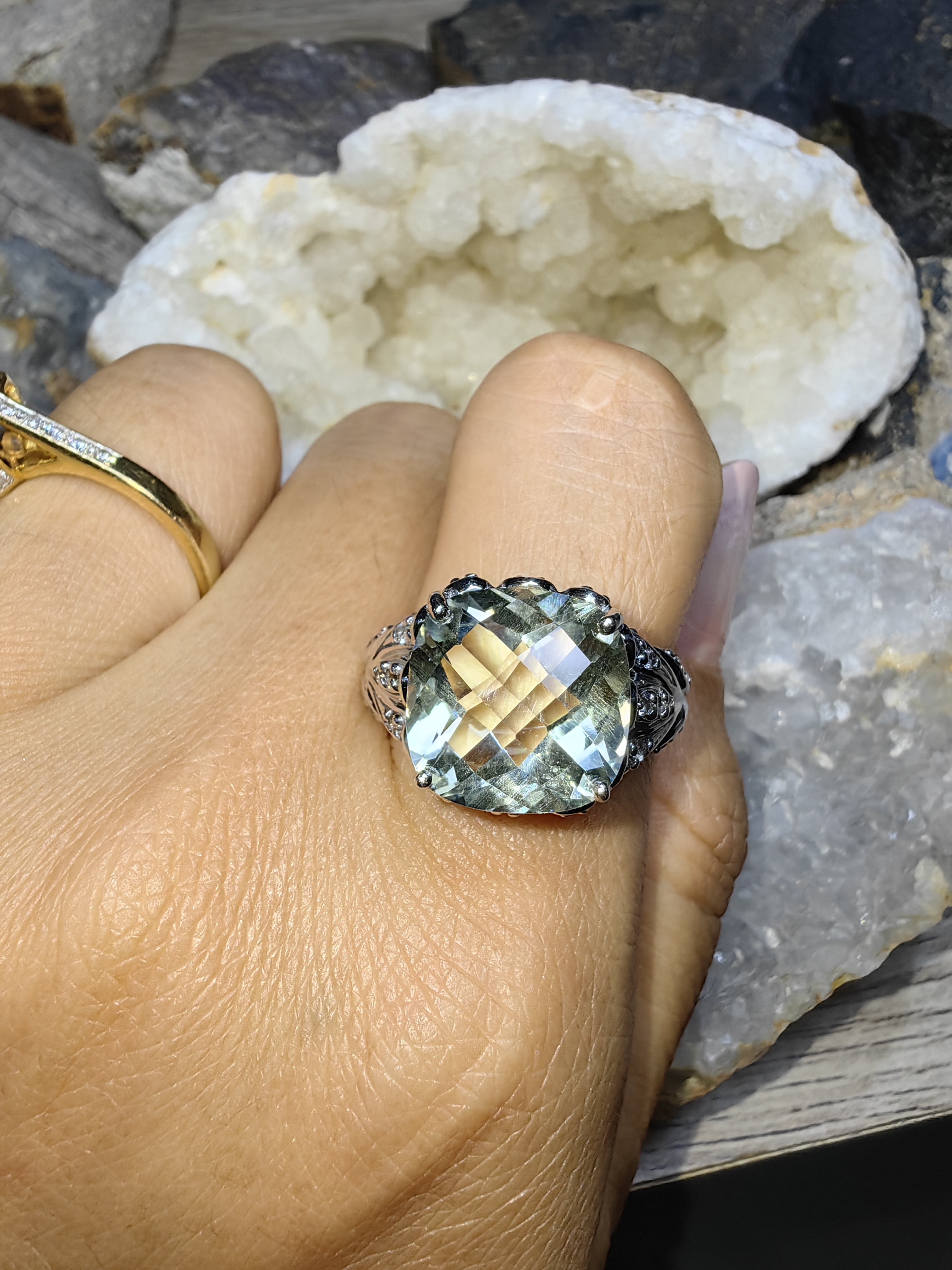 LEMON QUARTZ WHITE TOPAZ RING