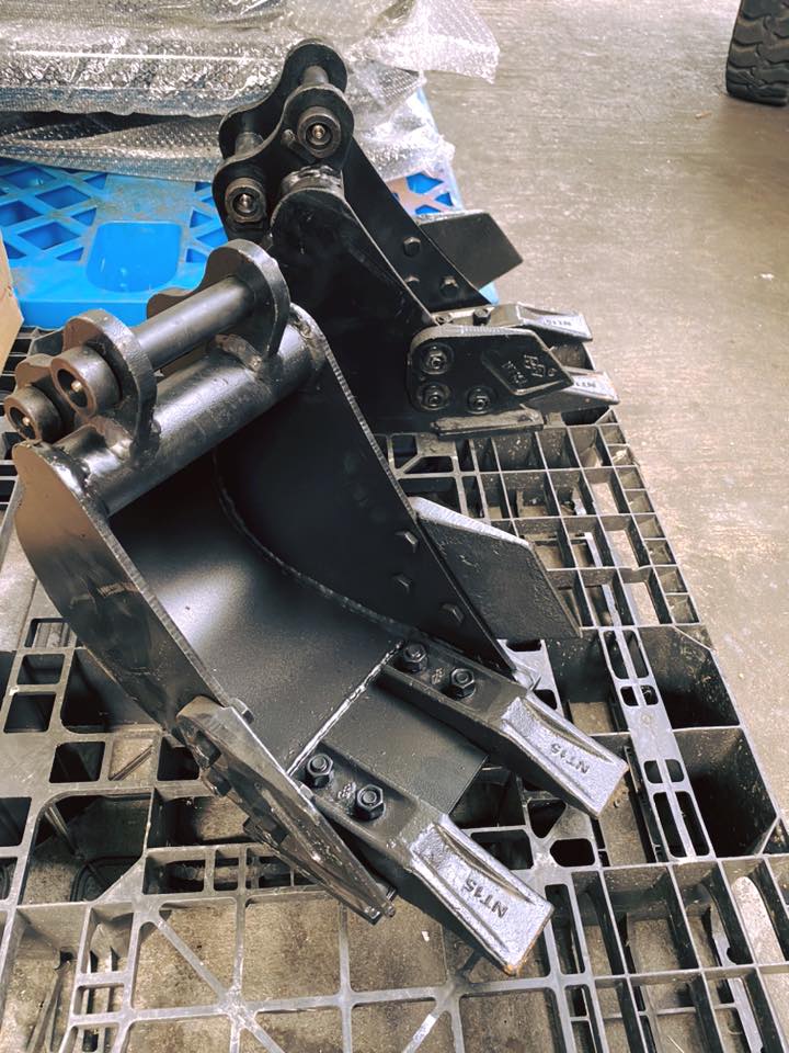 อุปกรณ์เสริมรถขุดเล็ก>>หัวแย็ก>>หัวเจาะ>>บุ้งกี่