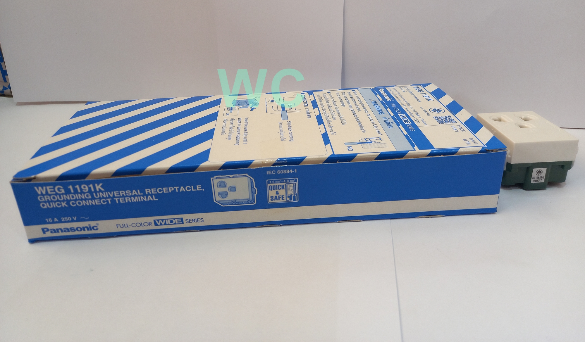 panasonic ปลั๊กกราวน์คู่ ปลักกราวเดียวรุ่น WEG15929 WEG1191K ราคายกกล่อง 10ตัว ( ของแท้100% )