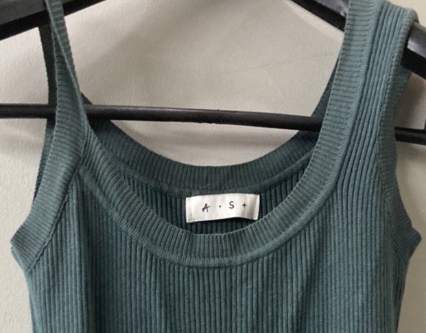 G 220125 เสื้อกล้ามสายเดี่ยว A.S+ ราคาเช่า 30 บาท ต่อ 1 วัน