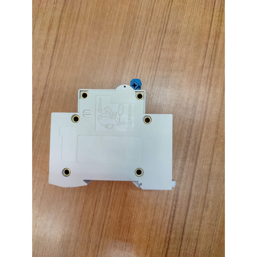 CCS เบรกเกอร์ดีซี DC1000V breaker 2Pole เบรกเกอร์กระแสตรง 6A 10A 16A 20A 32A มี มอก. มีIEC