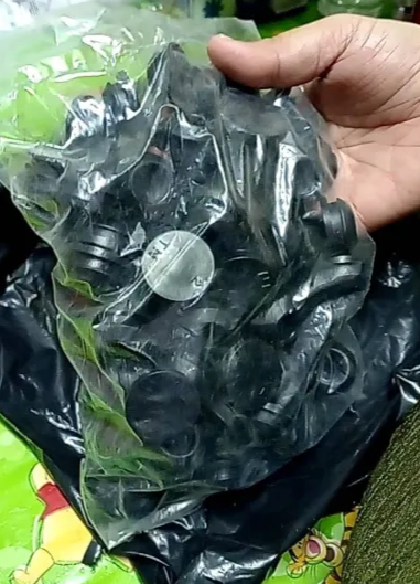 10 อัน ลูกยางอุด Rubber Plug 1/2 3/4" 1นิ้ว ยางอุดรูบ๊อก รูตู้ไฟ ยี่ห้อ SEC ลูกยางที่ใช้สำหรับ อุดที่รูตู้ไฟสวิทช์บอร์ดหรือบ๊อกซ์ชนิดต่างๆ