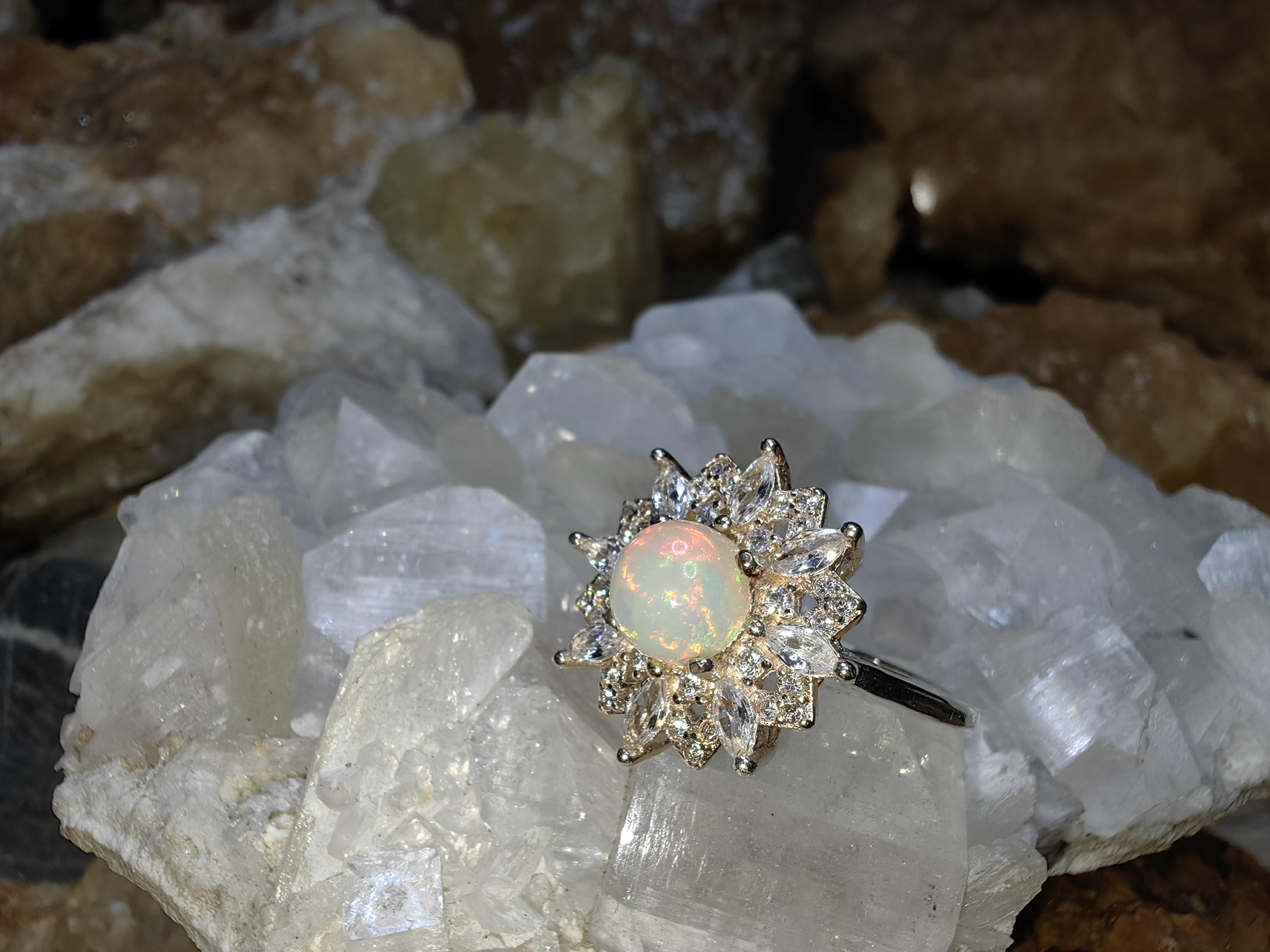 Opal, CZ 925 Sterling Silver Ring แหวนโอปอ เพชรCZ เงินแท้ 925 Size 56
