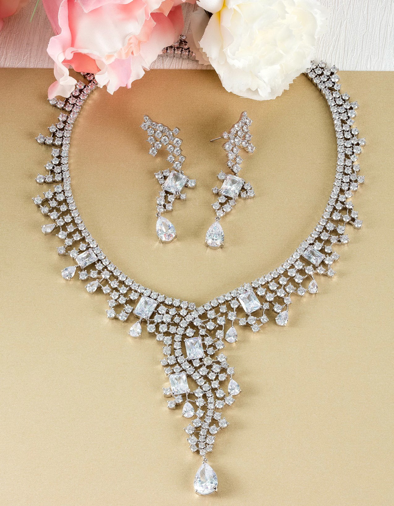 DIAMOND 18K WHITE GOLD NECKLACE EARRING สร้อยคอ ต่างหู เพชร ทอง 18K Pre-order