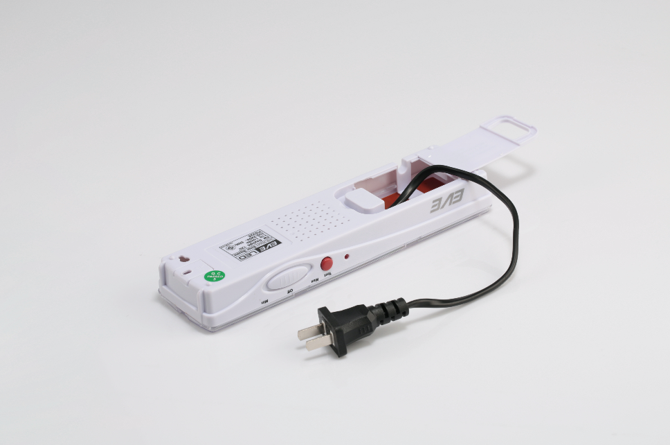 LED wallmount emer square 2w Daylight ไฟฉุกเฉินแอลอีดีขนาด 2 วัตต์