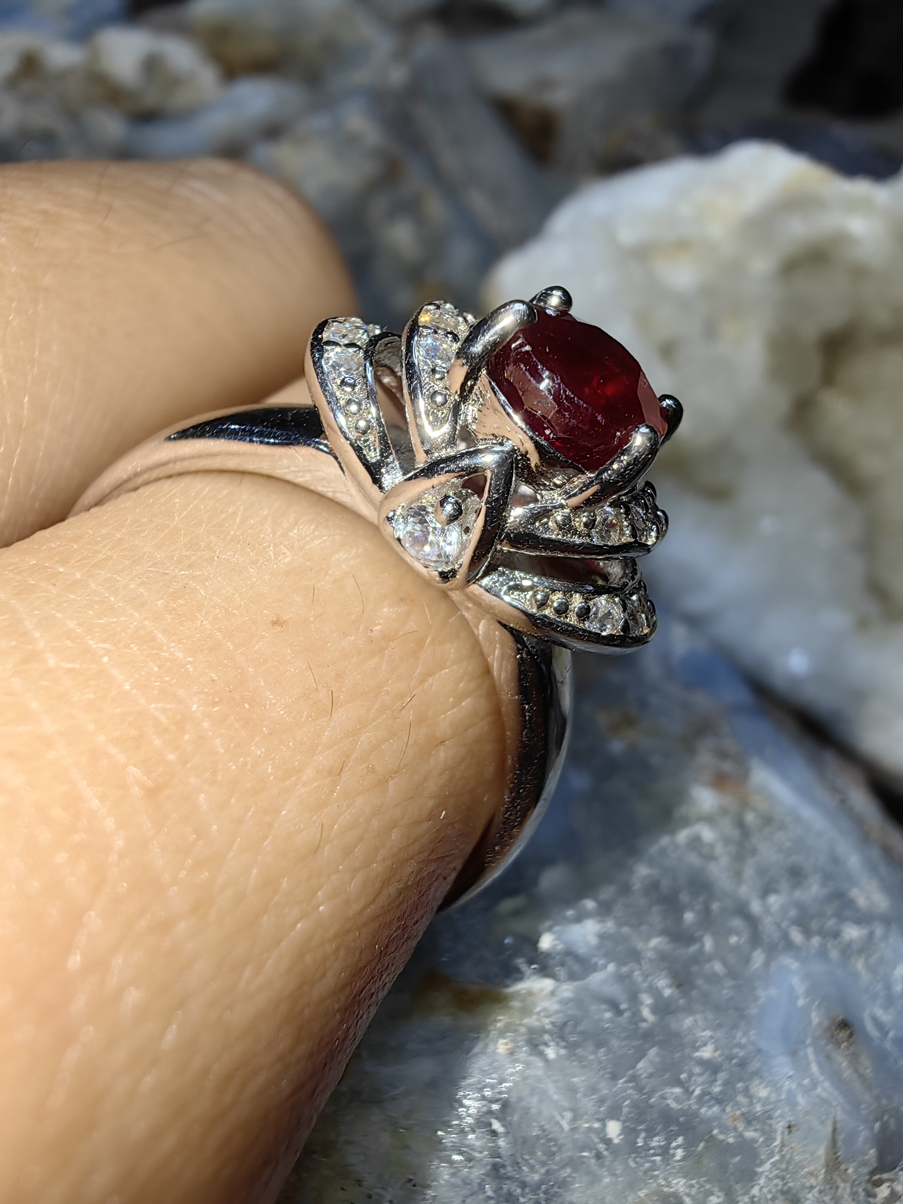 Ruby Cubic Zirconia 92.5% Silver Ring แหวนทับทิม เงิน 92.5%