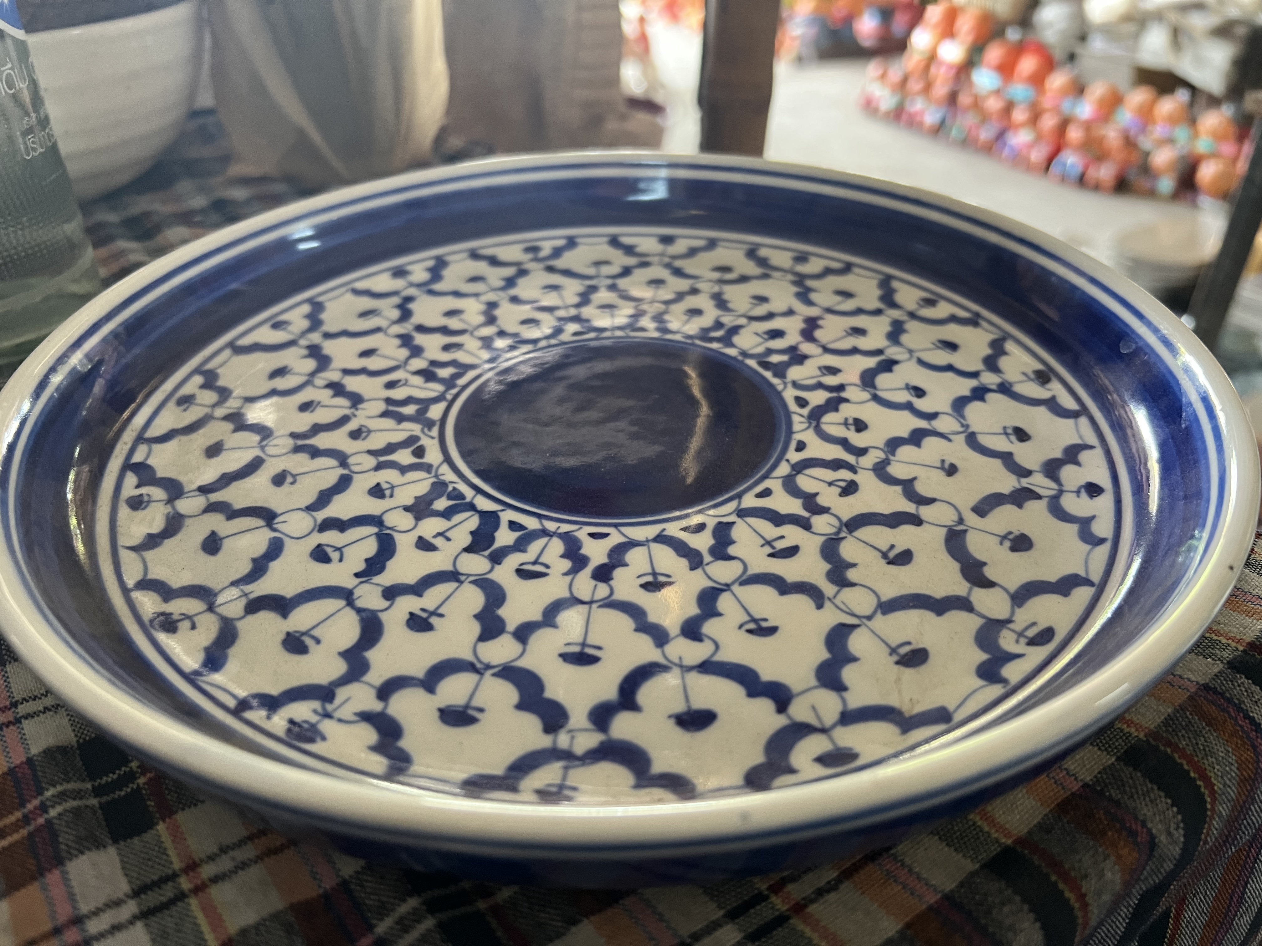 ถาดกลมยกขอบลายไทย9.5"