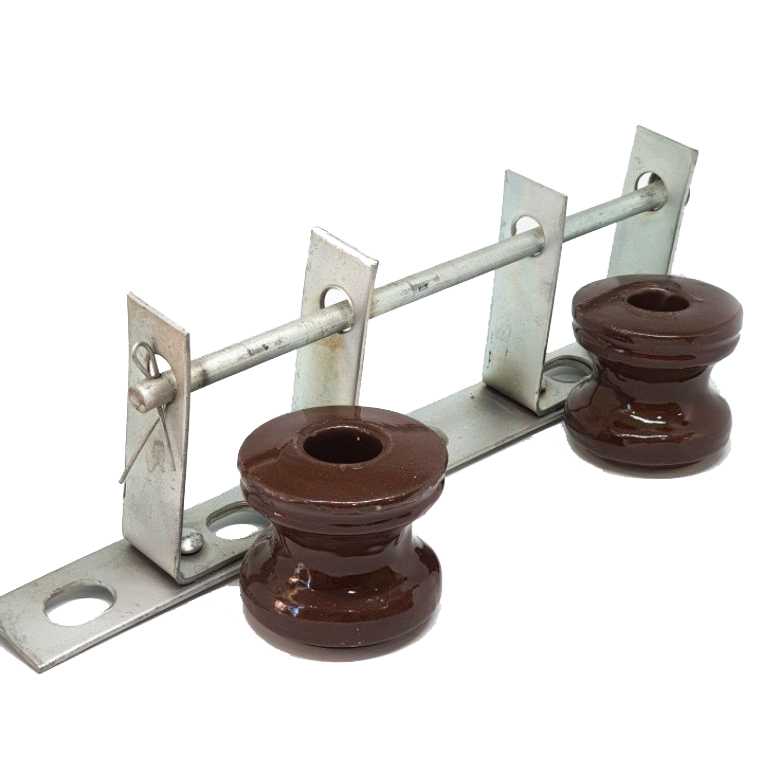 แร็คไฟฟ้า 2ช่อง 3ช่อง 4ช่อง พร้อมลูก ตัวจับสายไฟ แหลค ต้นเสา แร็คไฟฟ้า +ชุด+ ลูกแร็ค แหลก