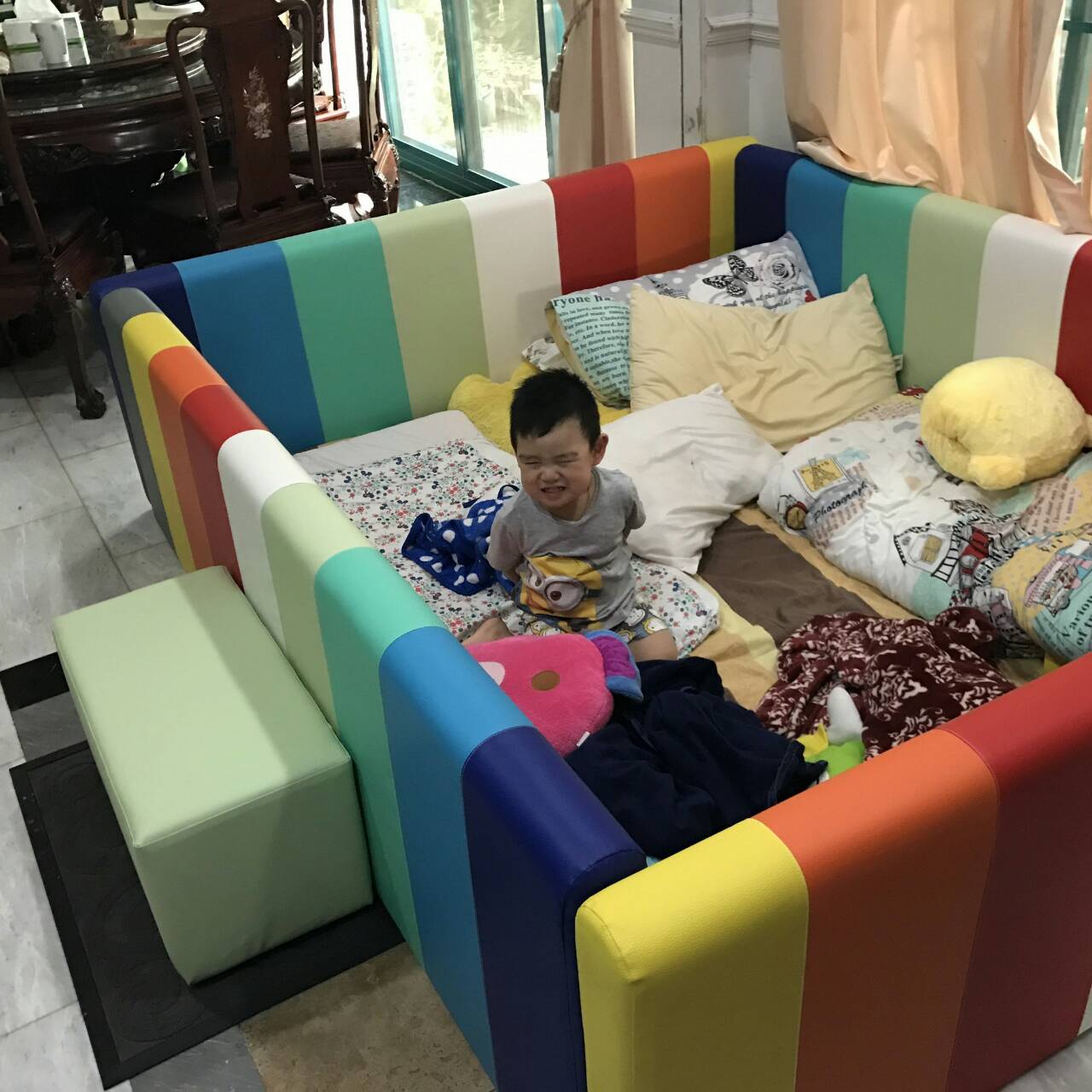 ตัวอย่างสี คอกกั้นเด็ก