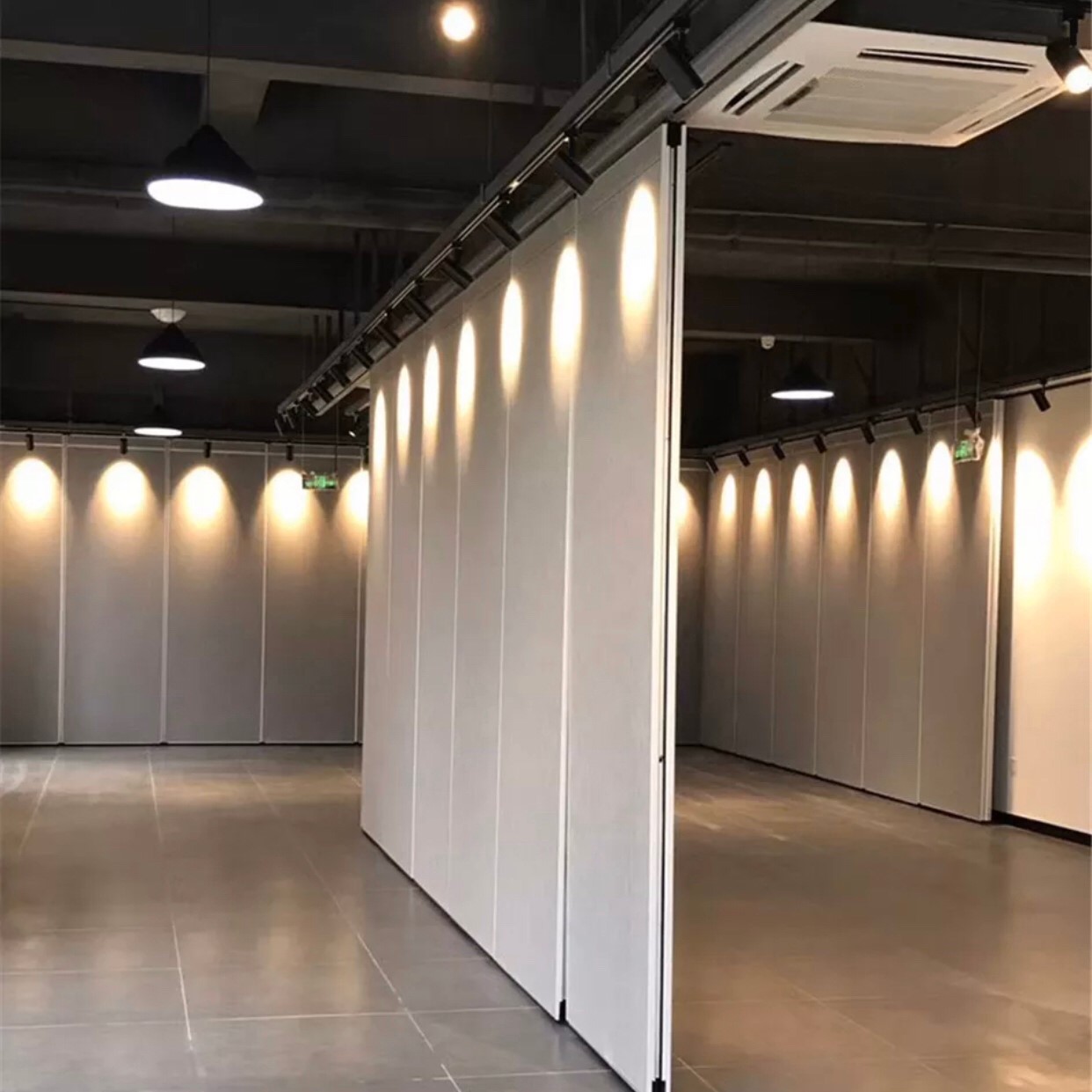 LED Tracklight 35W โคมแทร็คไลท์แอลอีดี สีขาว และ สีดำ ขนาด 35 วัตต์